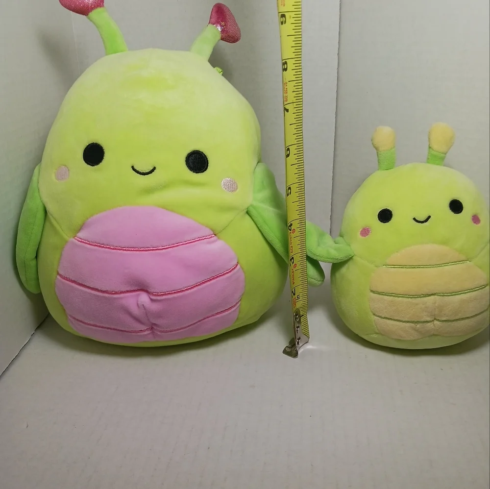 Squishmallow Hadeon the Grasshopper Valentine's 2023 Green Plush Animal - Picture 4 of 4